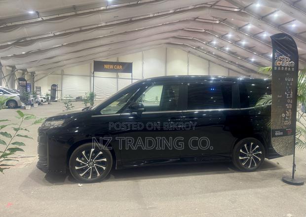 Toyota Noah 2023 Black