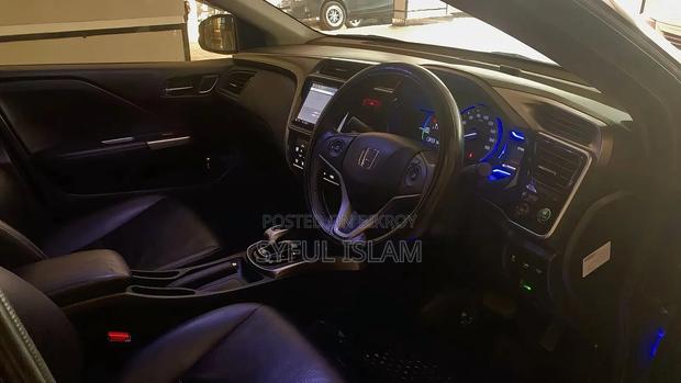Honda Grace 1.5 Hybrid AWD 2015 Black