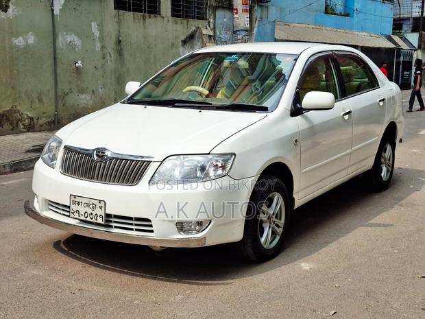 Toyota Corolla 2006 White