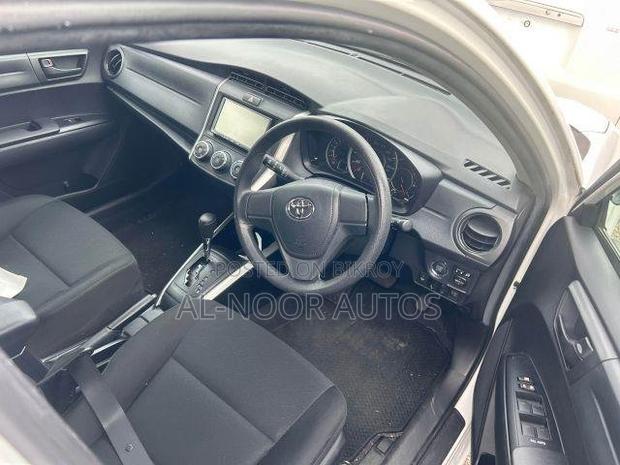 Toyota Corolla Fielder 2021 White