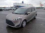 Toyota Sienta 2021 Brown for sale