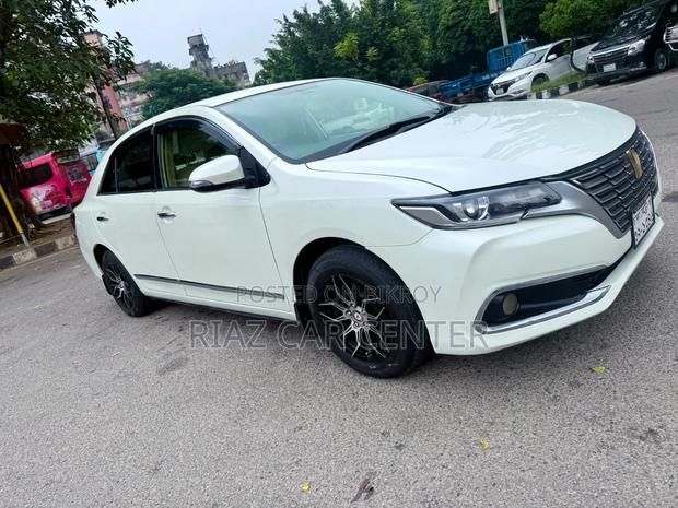 Toyota Premio 2015 Pearl