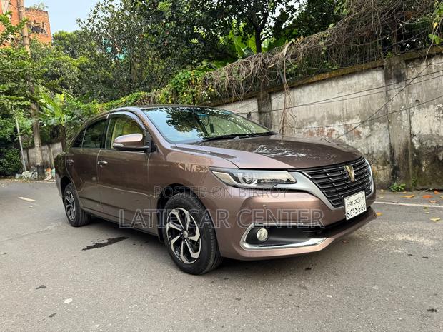 Toyota Premio 2017 Gray