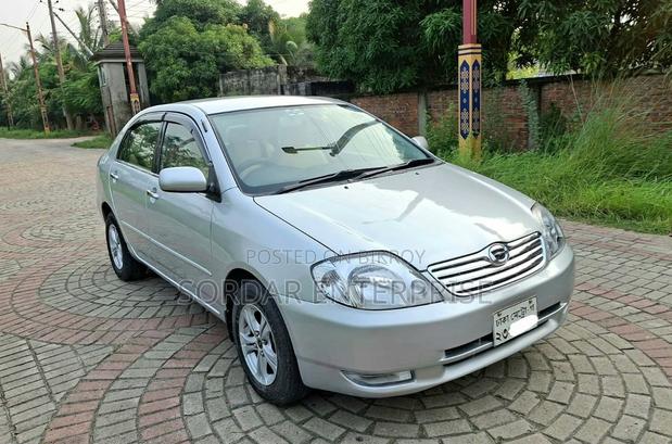 Toyota Corolla Sedan Automatic 2004 Silver