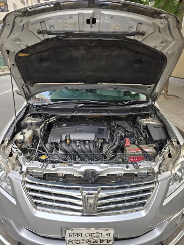 Toyota Premio 2014 Silver