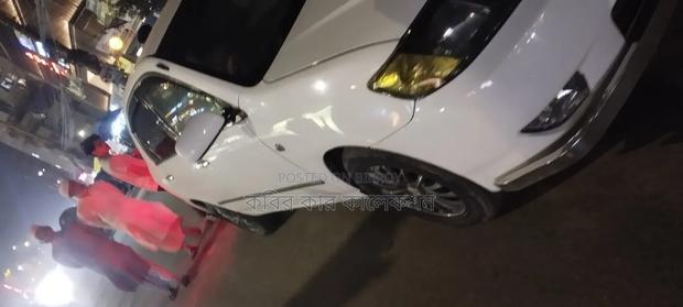 Toyota Corolla 2004 White