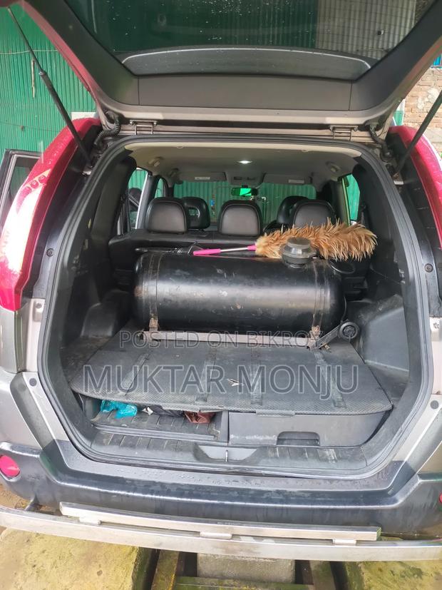 Nissan X-Trail 2.0 Petrol XE 2012 Silver