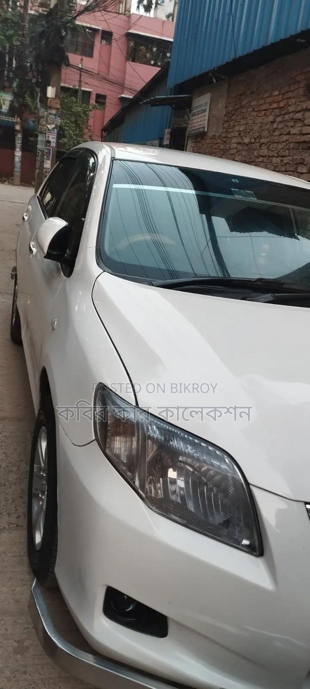 Toyota Corolla Fielder 2012 Silver