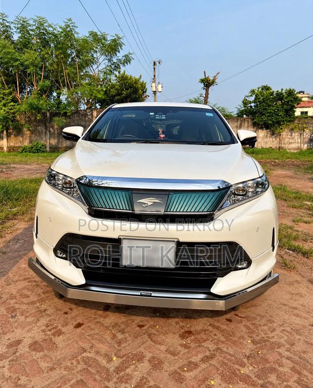 Toyota Harrier 2.0 2017 Pearl