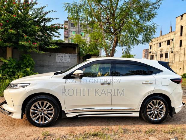 Toyota Harrier 2.0 2017 Pearl