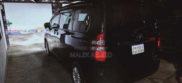 Toyota Noah 2013 Black