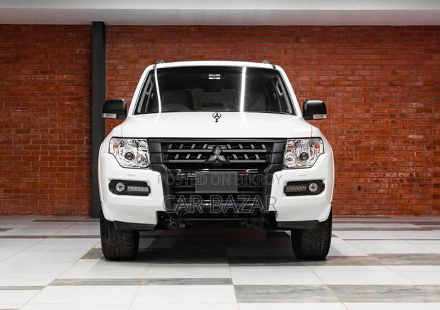 Mitsubishi Pajero Exceed 2017 White