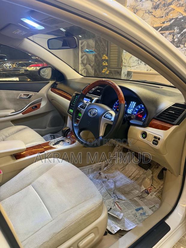 Toyota Premio 1.5 FWD 2014 Pearl