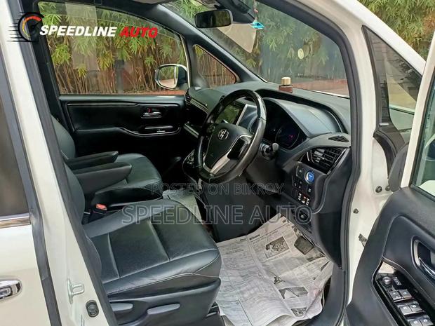 Toyota Noah 2020 Pearl