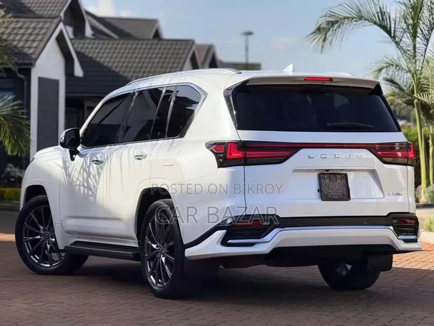 New Lexus LX 600 2023 White