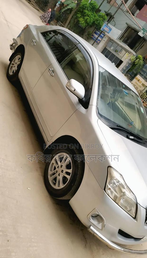 Toyota Premio 2010 Silver
