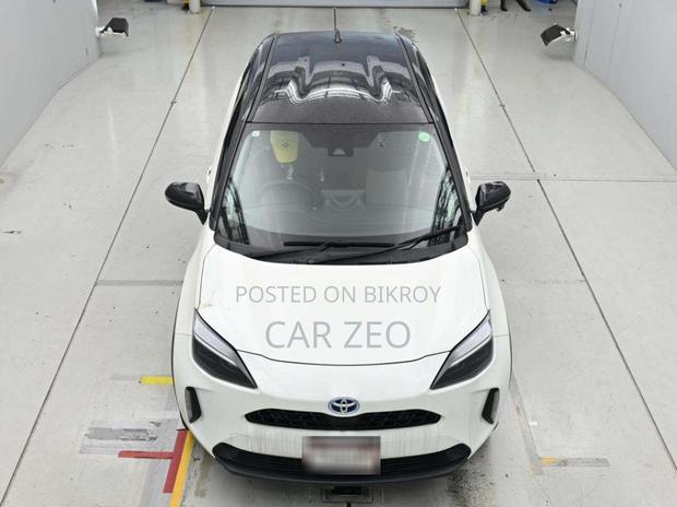 Toyota Yaris Cross 1.5 Hybrid FWD 2021 Pearl