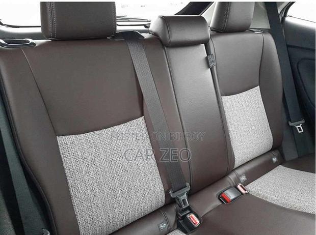 Toyota Yaris Cross 1.5 Hybrid FWD 2021 Pearl
