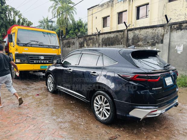 Toyota Harrier 2018 Purple