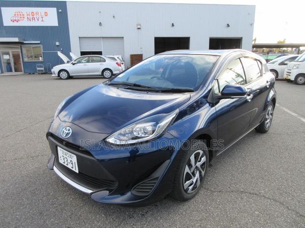 Toyota Aqua 2021 Blue
