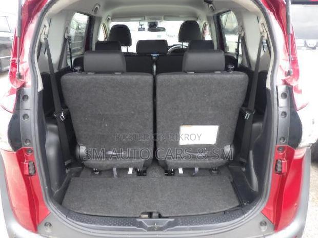 Toyota Sienta 2021 Red