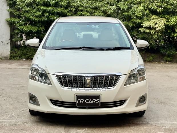 Toyota Premio 1.5 FWD 2015 Pearl