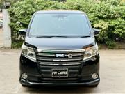 Toyota Noah 1.8 FWD Hybrid (7 seater) 2017 Black for sale