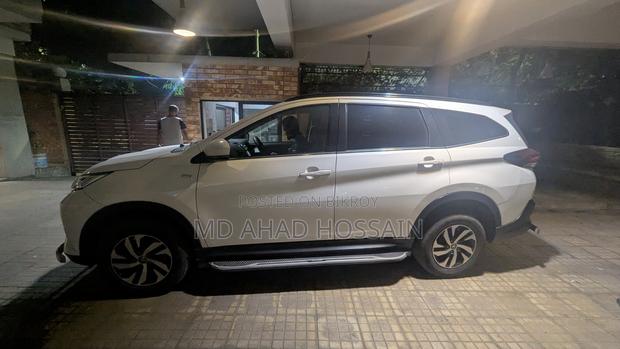 Toyota Rush 1.5 RWD 2019 Pearl