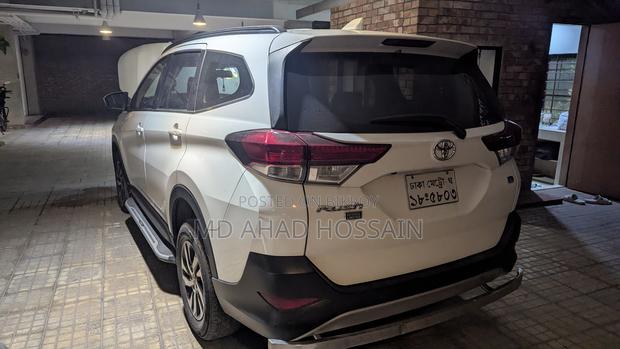 Toyota Rush 1.5 RWD 2019 Pearl