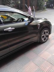 Honda Vezel 2015 Green for sale