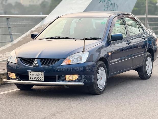 Mitsubishi Lancer 2005 Blue