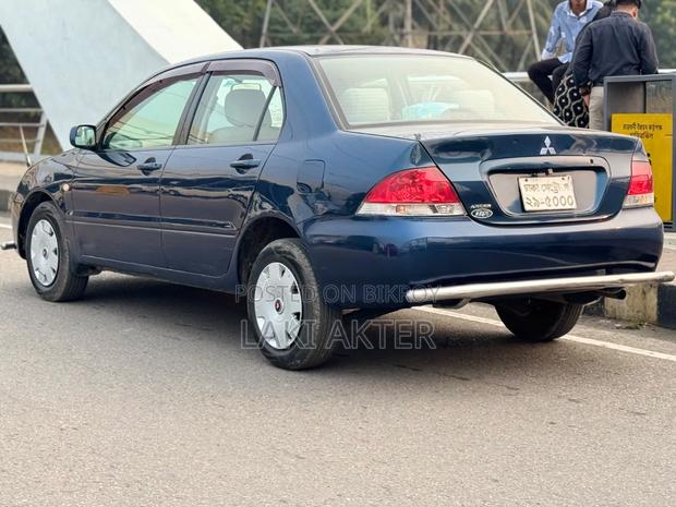 Mitsubishi Lancer 2005 Blue