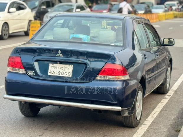 Mitsubishi Lancer 2005 Blue