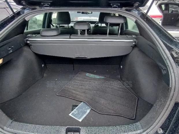 Toyota Prius 2022 Blue