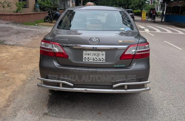 Toyota Premio 2010 Gray