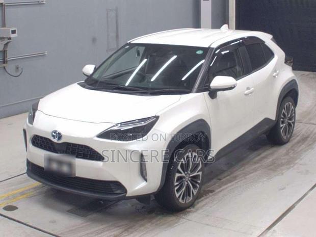 Toyota Yaris Cross 2021 Pearl