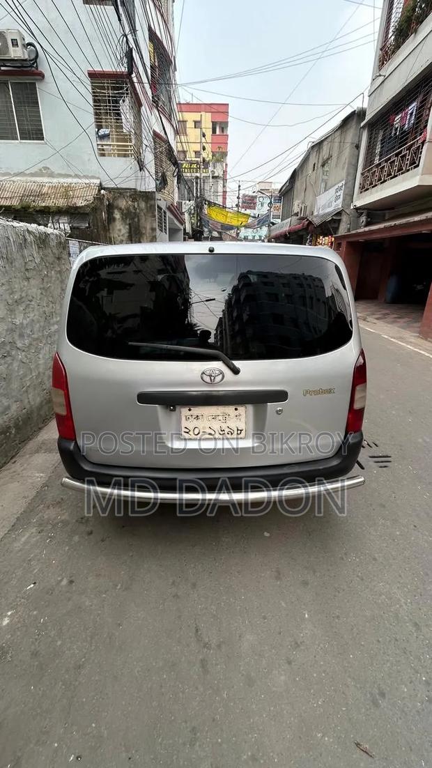 Toyota Probox 2010 Silver