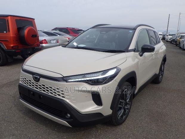 New Toyota Corolla Cross 2026 Beige