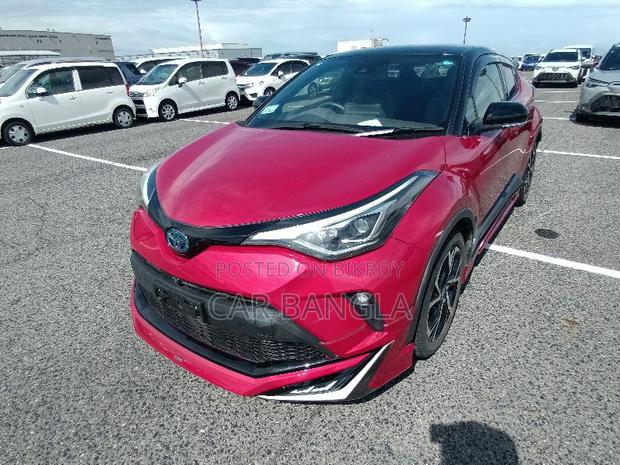 Toyota C-HR 2021 Red