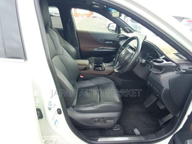 Toyota Harrier 2021 Pearl