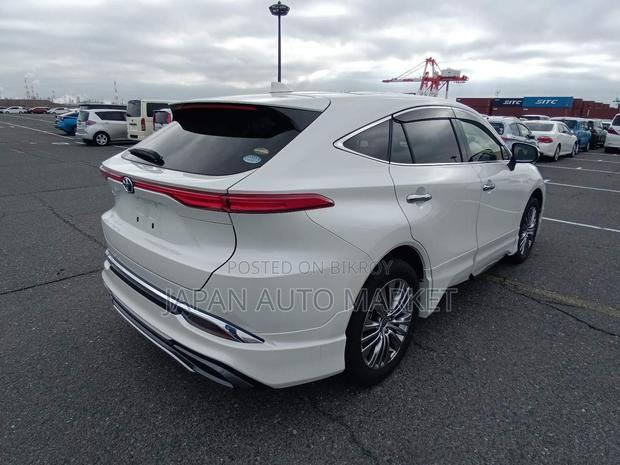 Toyota Harrier 2021 Pearl
