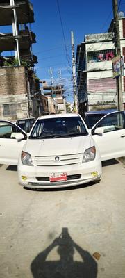 Toyota IST 2005 Pearl for sale