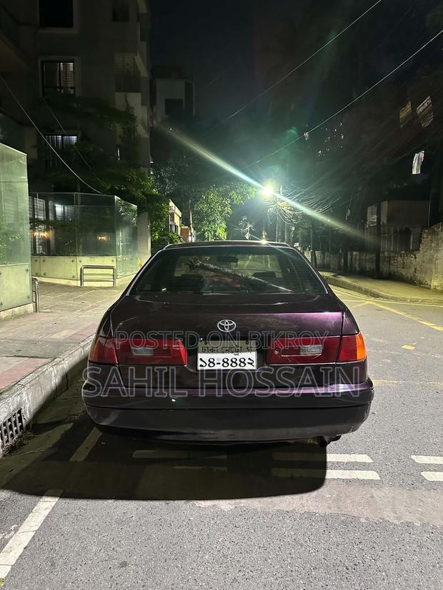 Toyota Corona Premio 1.6 FWD 1996 Maroon