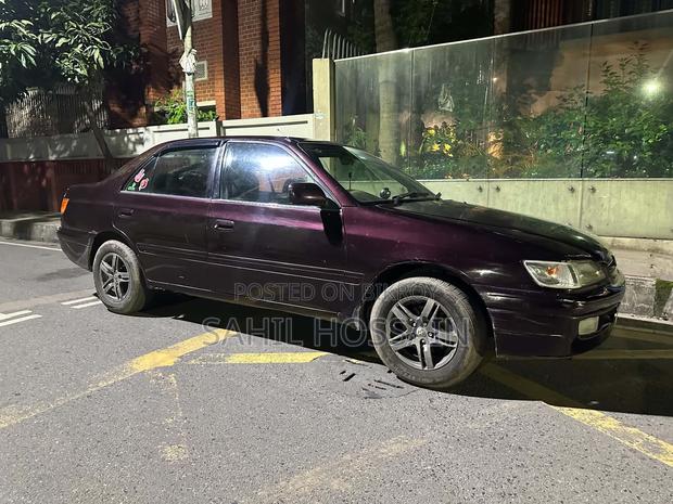Toyota Corona Premio 1.6 FWD 1996 Maroon
