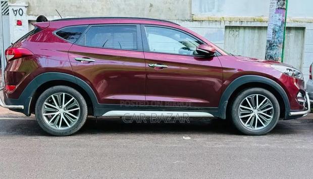 Hyundai Tucson Limited AWD 2017 Maroon