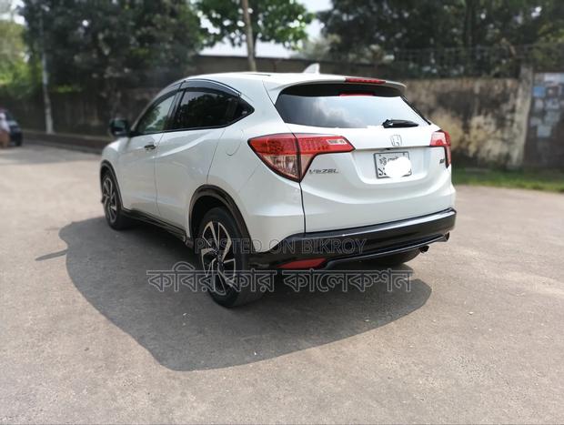 Honda Vezel 2017 Pearl