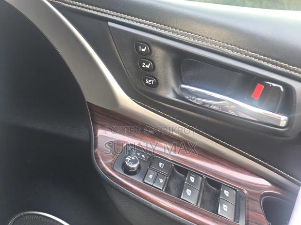 New Toyota Harrier 2.0 2014 Pearl