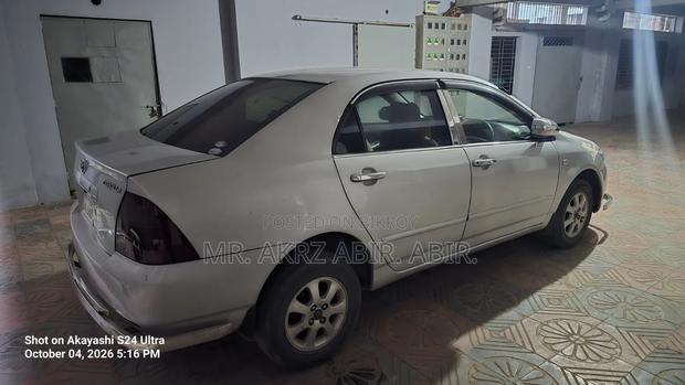 Toyota Corolla 2004 Silver