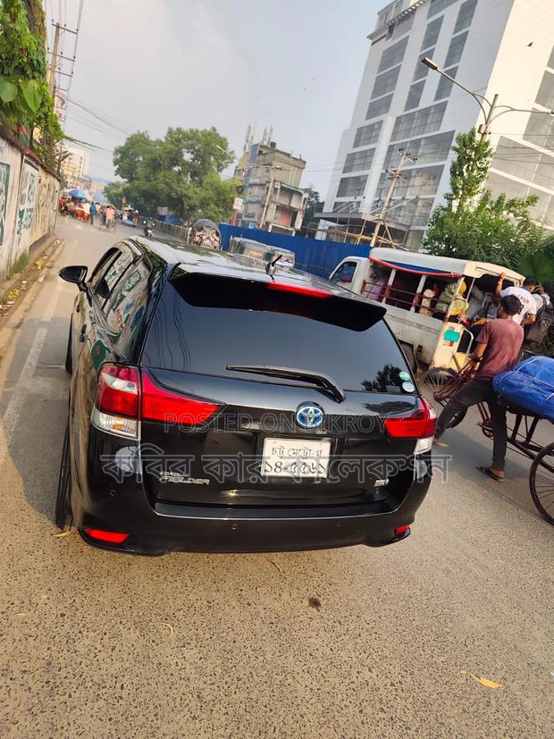 Toyota Corolla Fielder 2020 Black