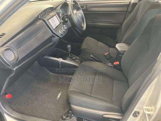 Toyota Axio 2021 Silver